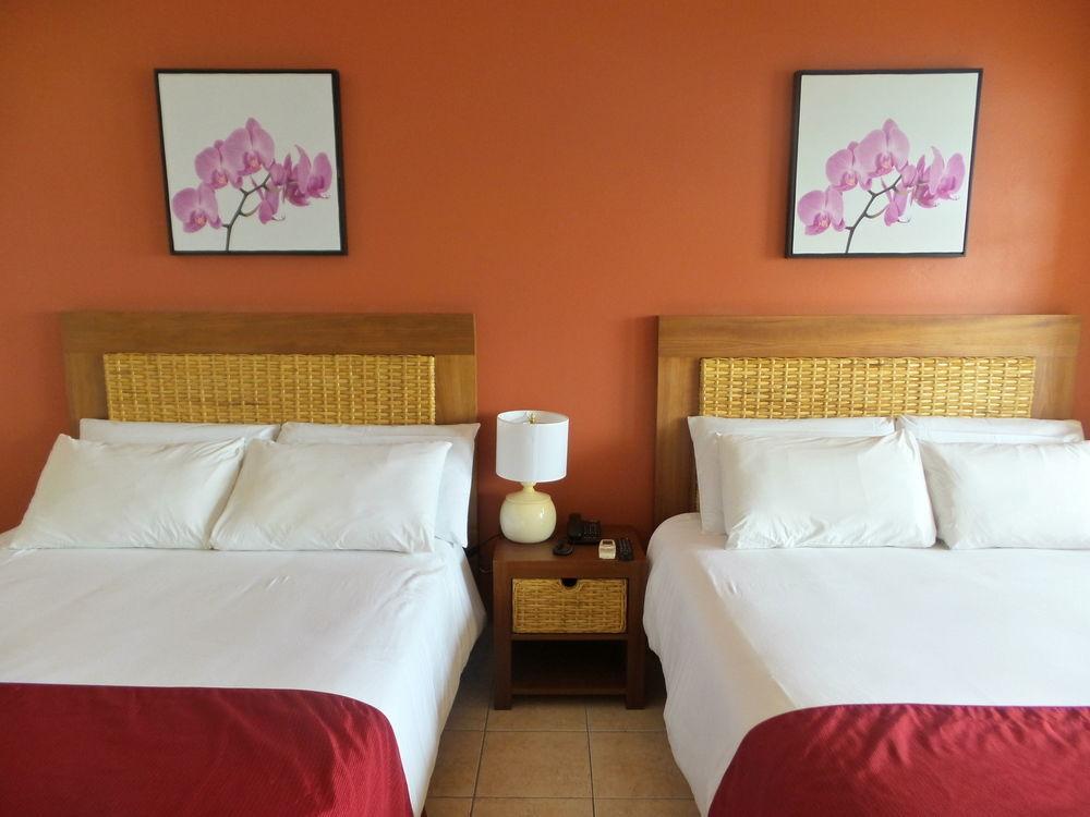 Flamboyant Hotel & Villas St. George's Zewnętrze zdjęcie